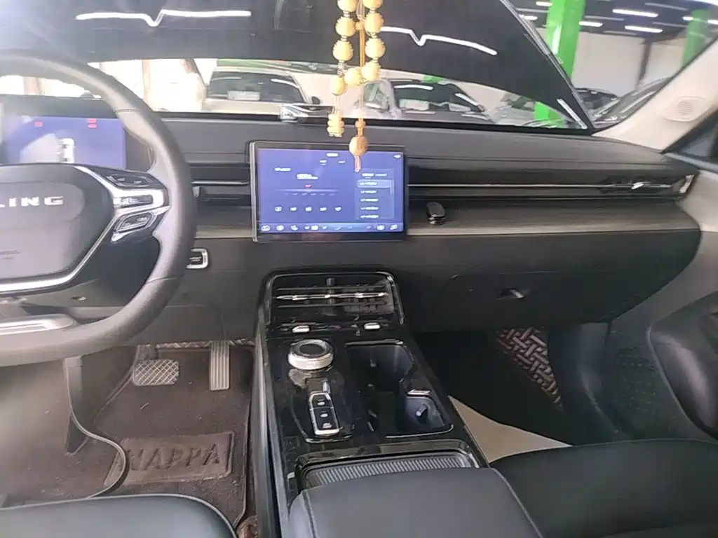 Wuling Xingguang — миниатюра 13
