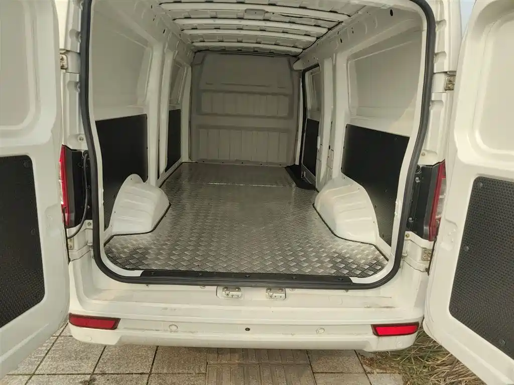 Dongfeng EM27 — миниатюра 19
