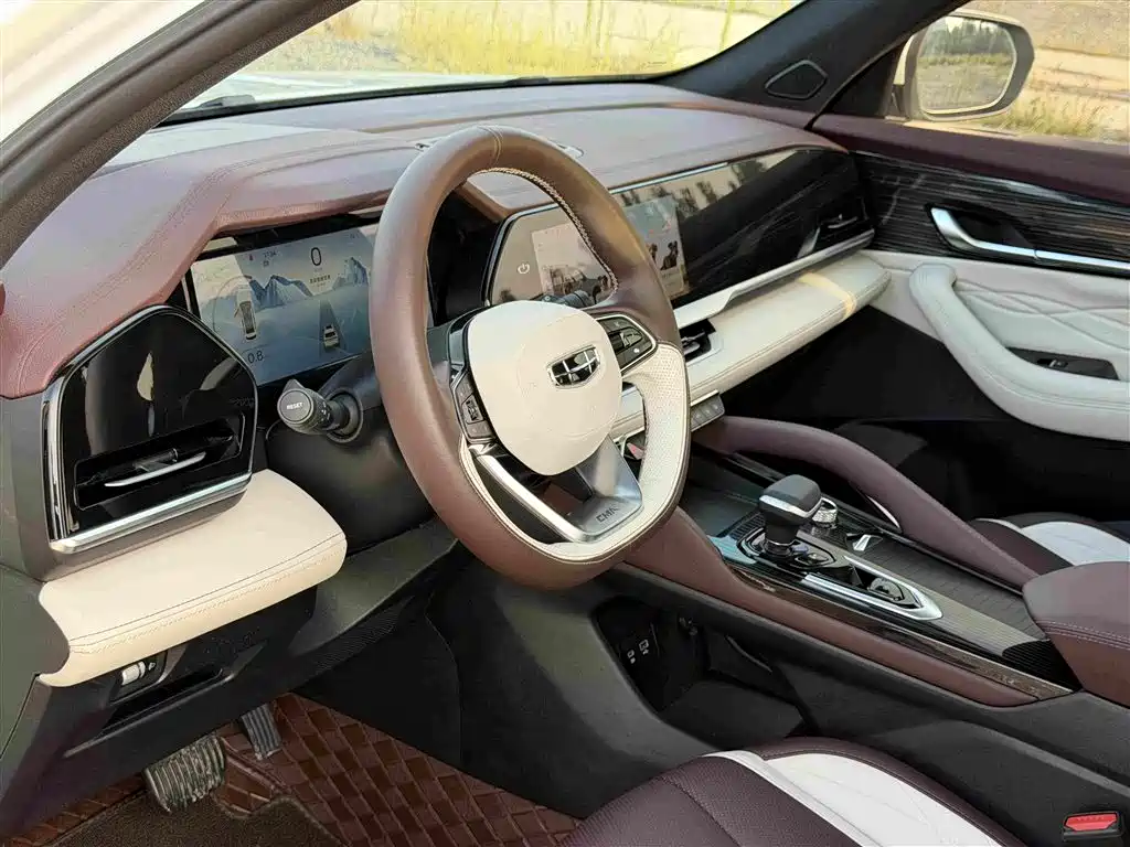 Geely Xingyue L — миниатюра 11
