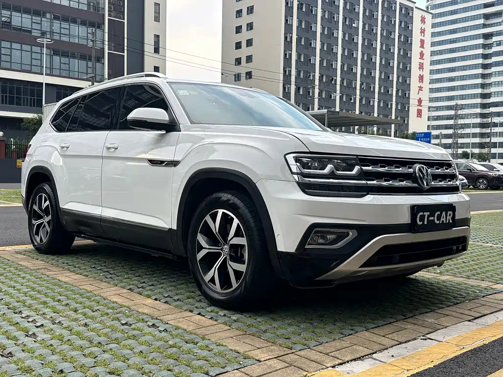 Volkswagen Teramont — миниатюра 3