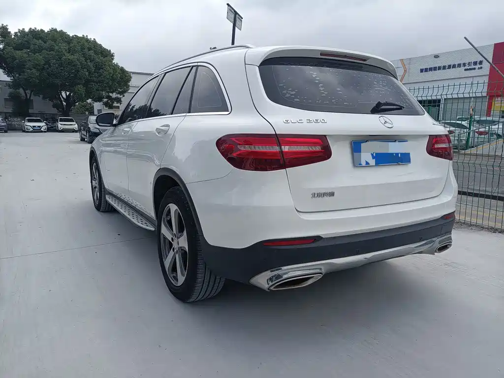 Mercedes-Benz GLC — миниатюра 10