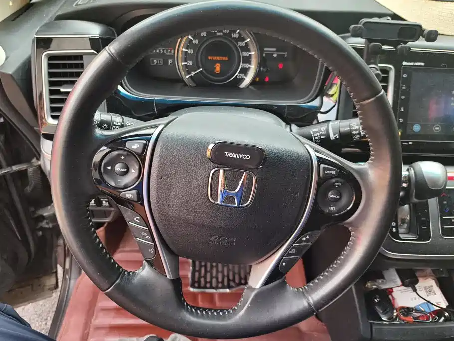 Honda Elysion — миниатюра 15
