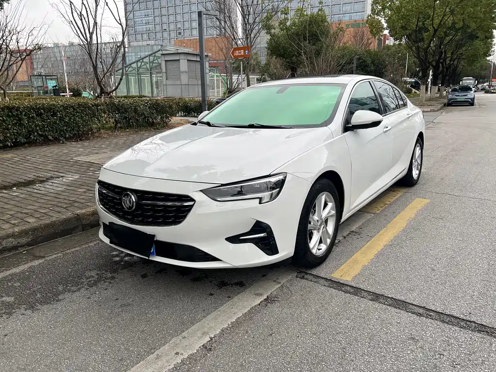 Buick Regal 2020