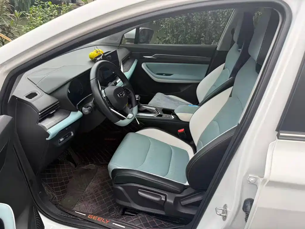 Geely Emgrand S — миниатюра 4