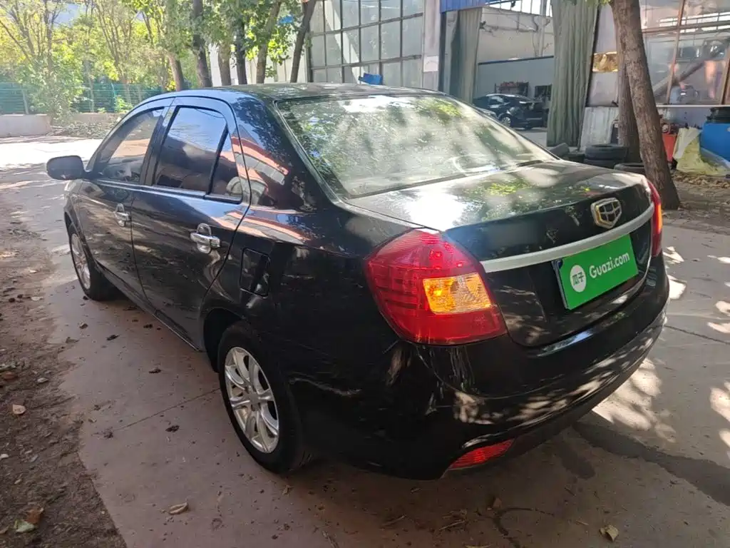 Geely King Kong — миниатюра 5