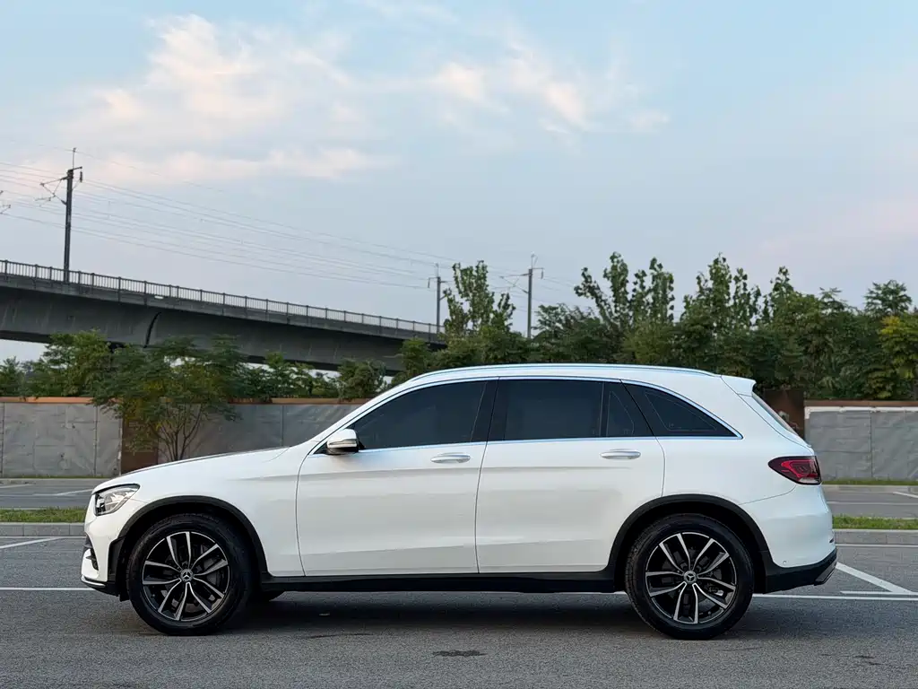 Mercedes-Benz GLC — миниатюра 4