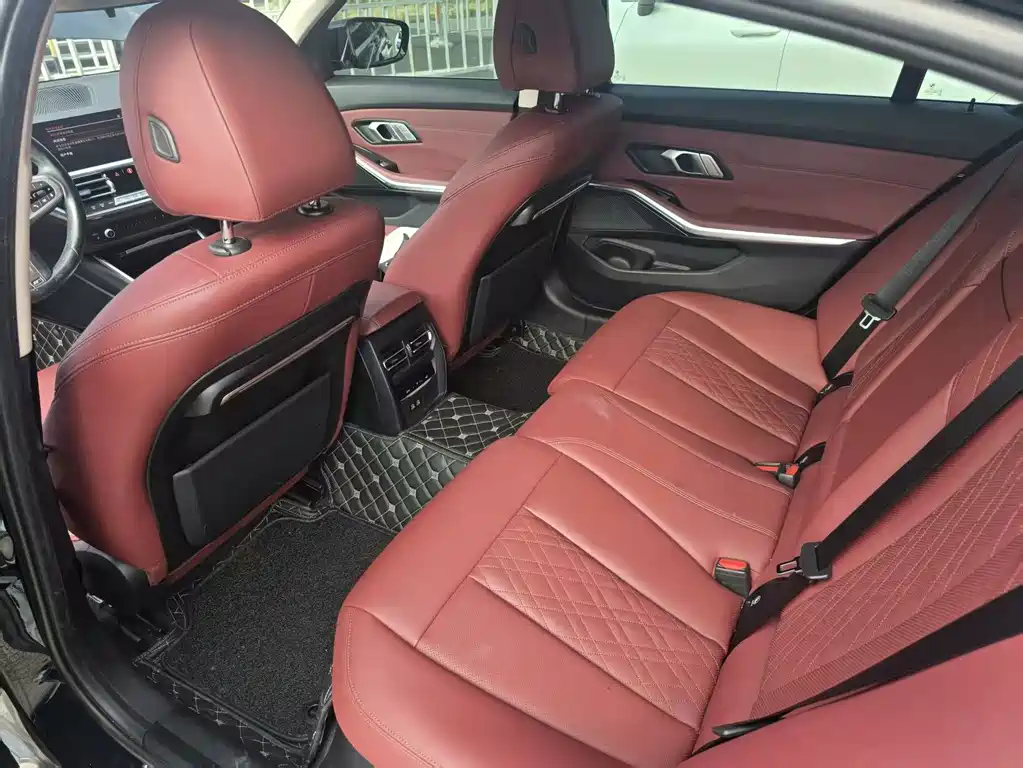 BMW 3 Series — миниатюра 8