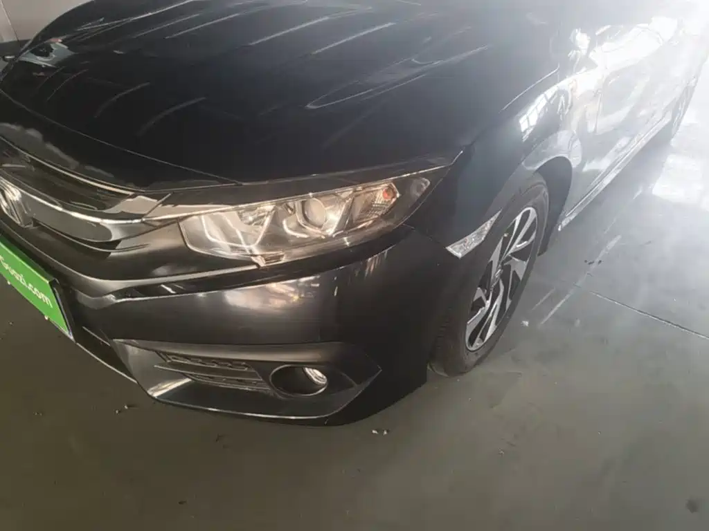 Honda Civic — миниатюра 24