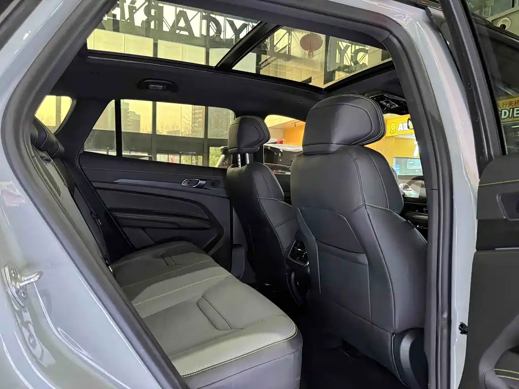 FORD LINGRUI NEW ENERGY