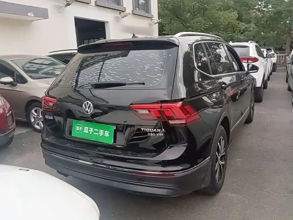 Volkswagen Tiguan L — миниатюра 7