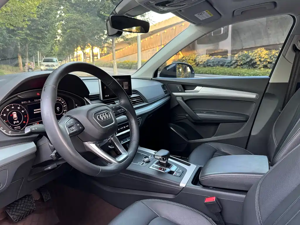 Audi Q5L — миниатюра 6