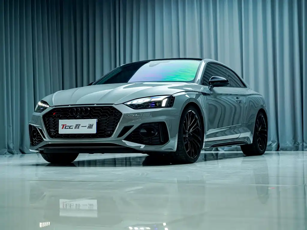Купить Audi RS 5