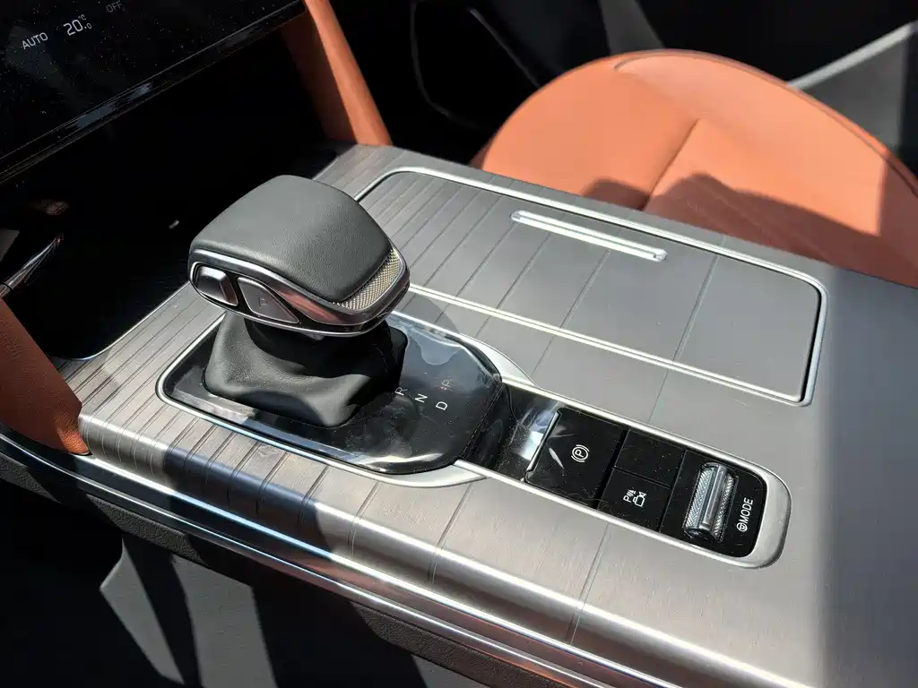 Hongqi HONGQI HS7 PHEV