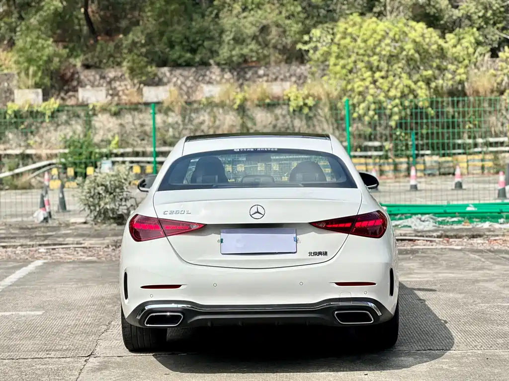 MERCEDES-BENZ C CLASS