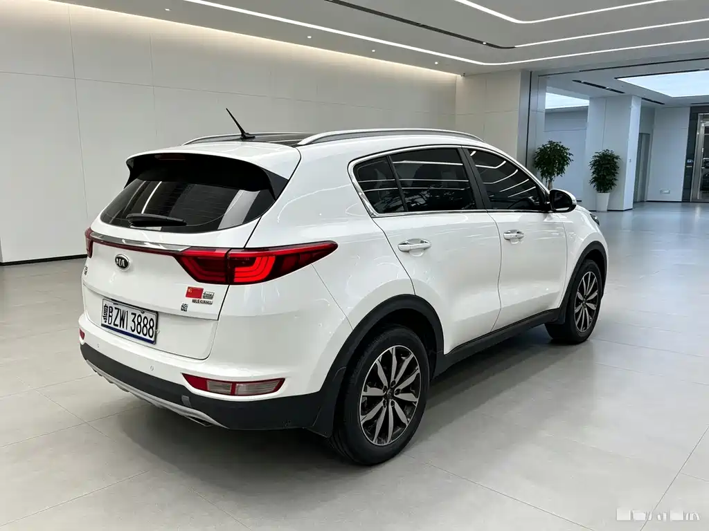 Kia KX5 — миниатюра 8
