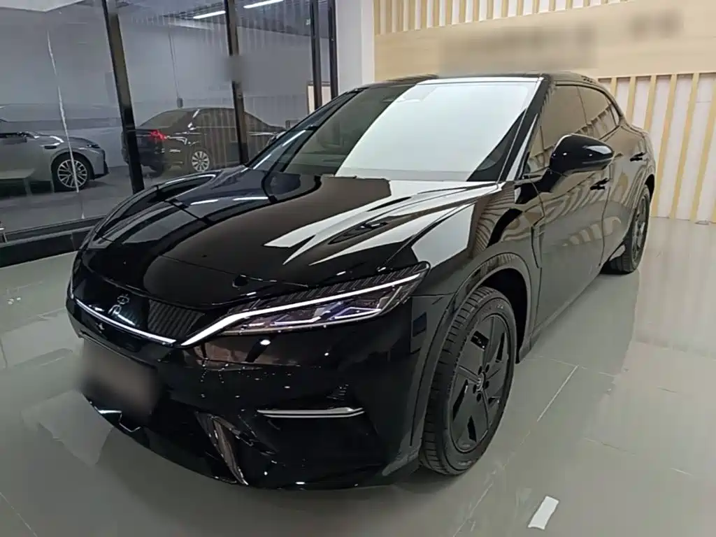 BYD L EV — миниатюра 2