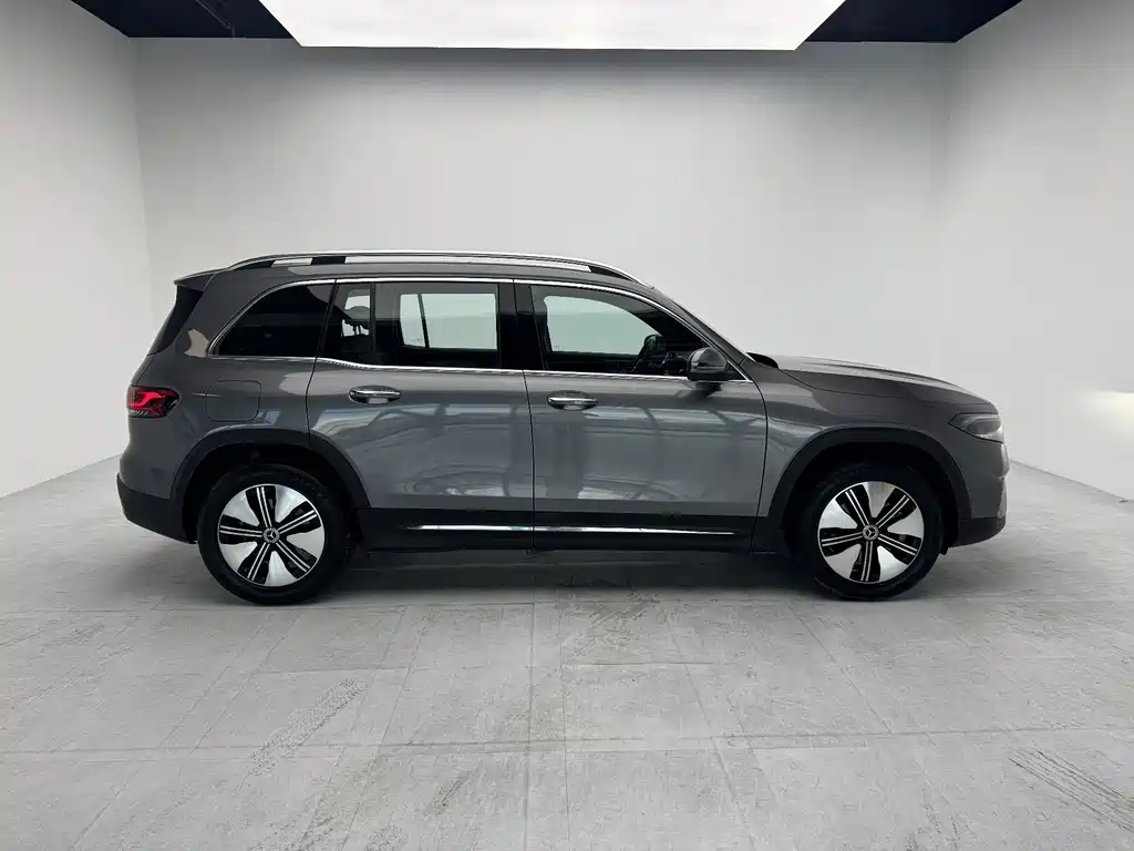 Mercedes-Benz EQB — миниатюра 18
