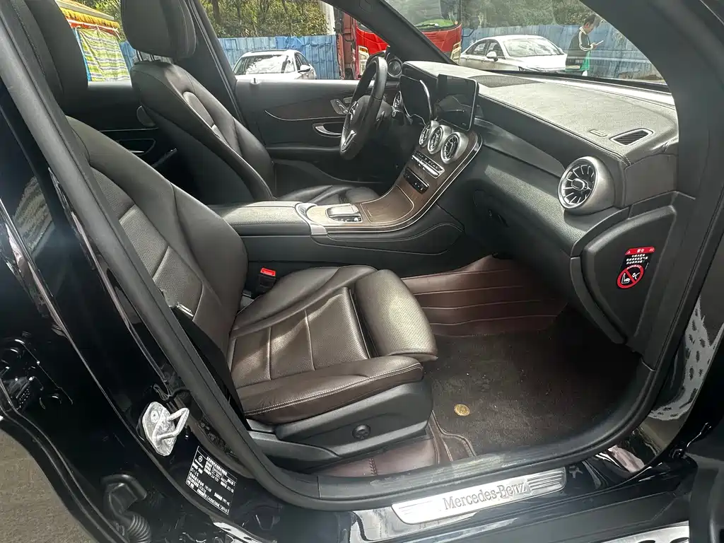 Mercedes-Benz GLC — миниатюра 7
