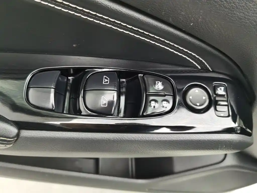 Nissan Teana — миниатюра 9