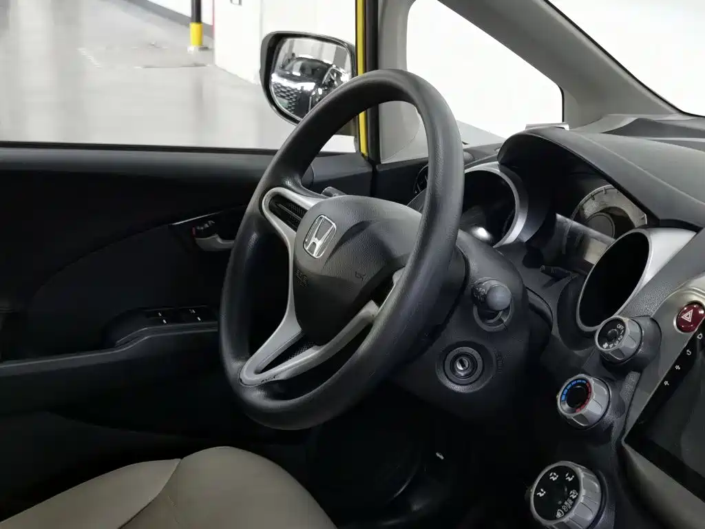 Honda Fit — миниатюра 22