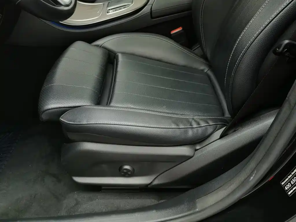 Mercedes-Benz E-Class — миниатюра 20