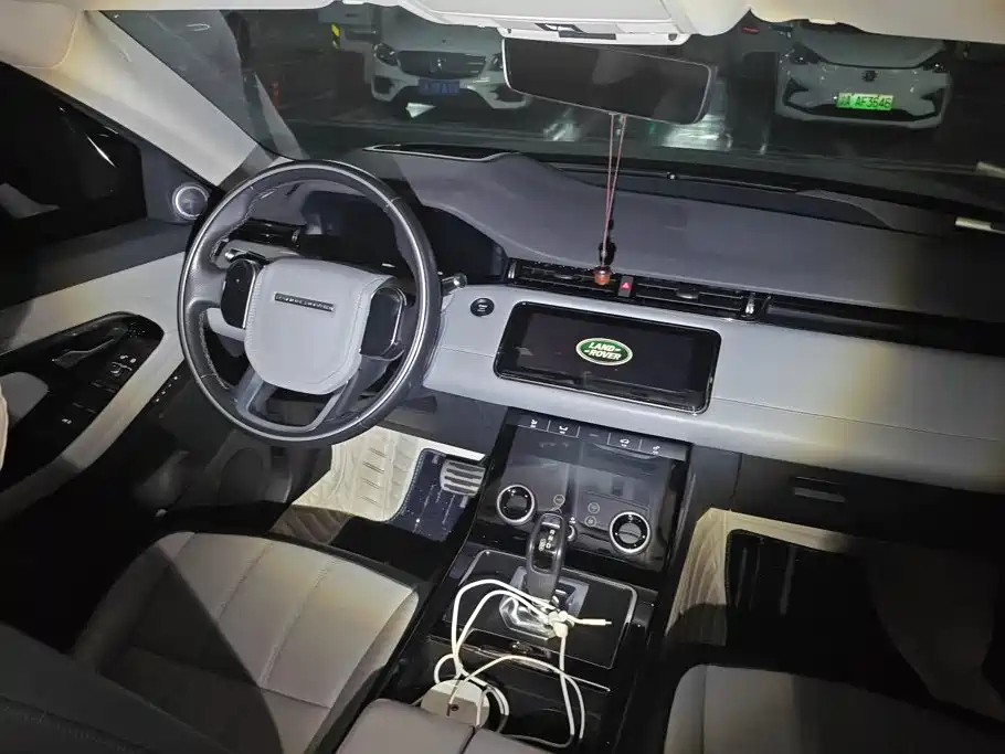 Land Rover Evoque — миниатюра 12