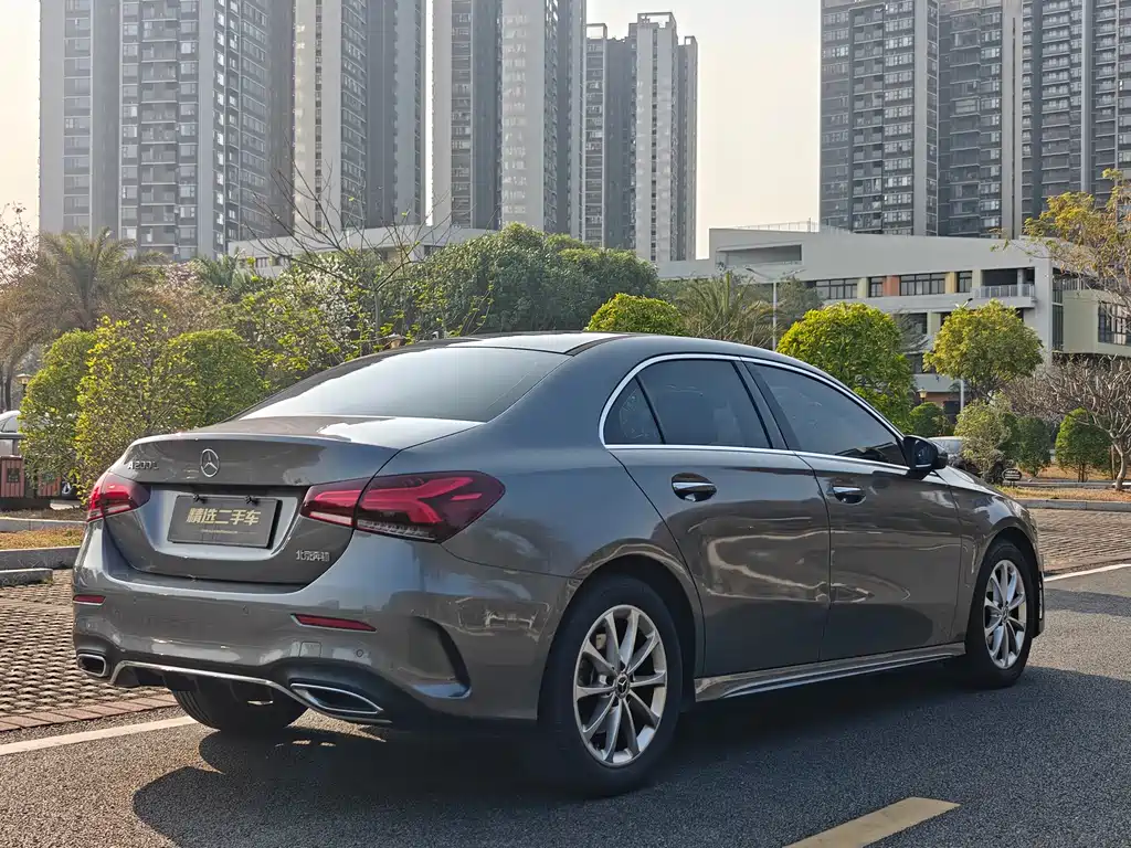 MERCEDES-BENZ A CLASS