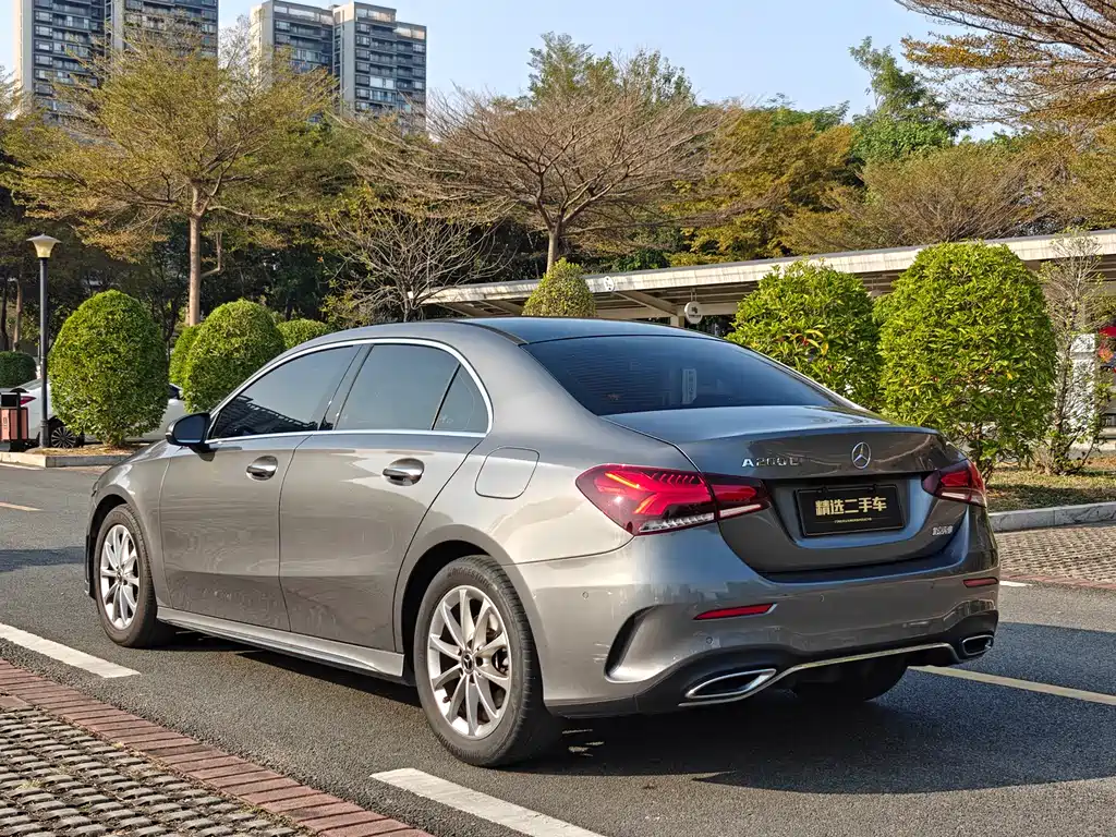 MERCEDES-BENZ A CLASS