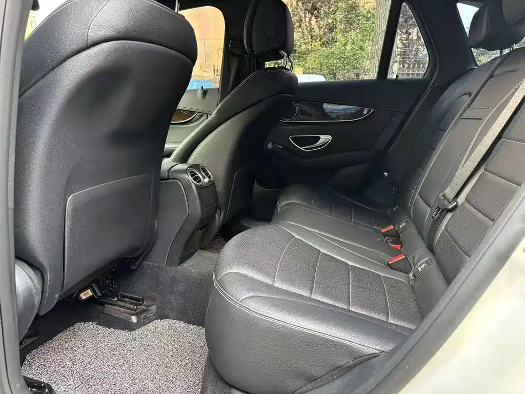 Mercedes-Benz GLC — миниатюра 5