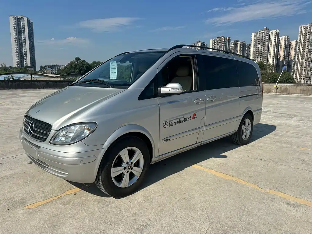 Mercedes-Benz Viano