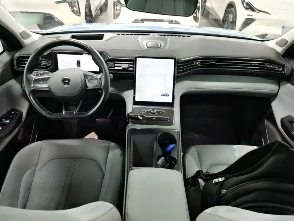 NIO ES6 — миниатюра 10