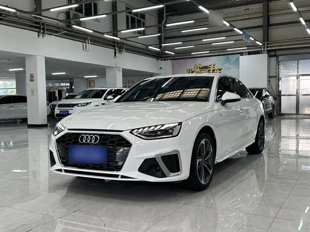 Audi A4L 2023