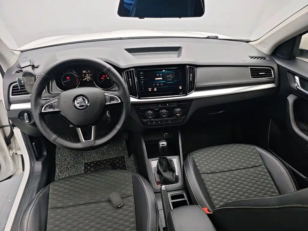 Skoda Kamiq — миниатюра 10