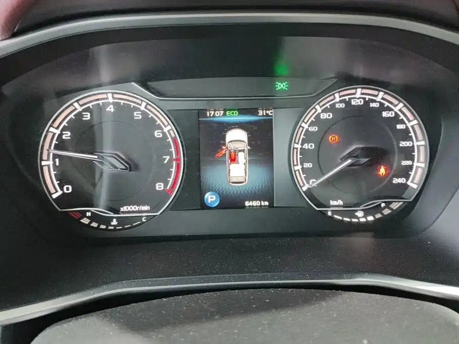 Geely Binyue — миниатюра 14