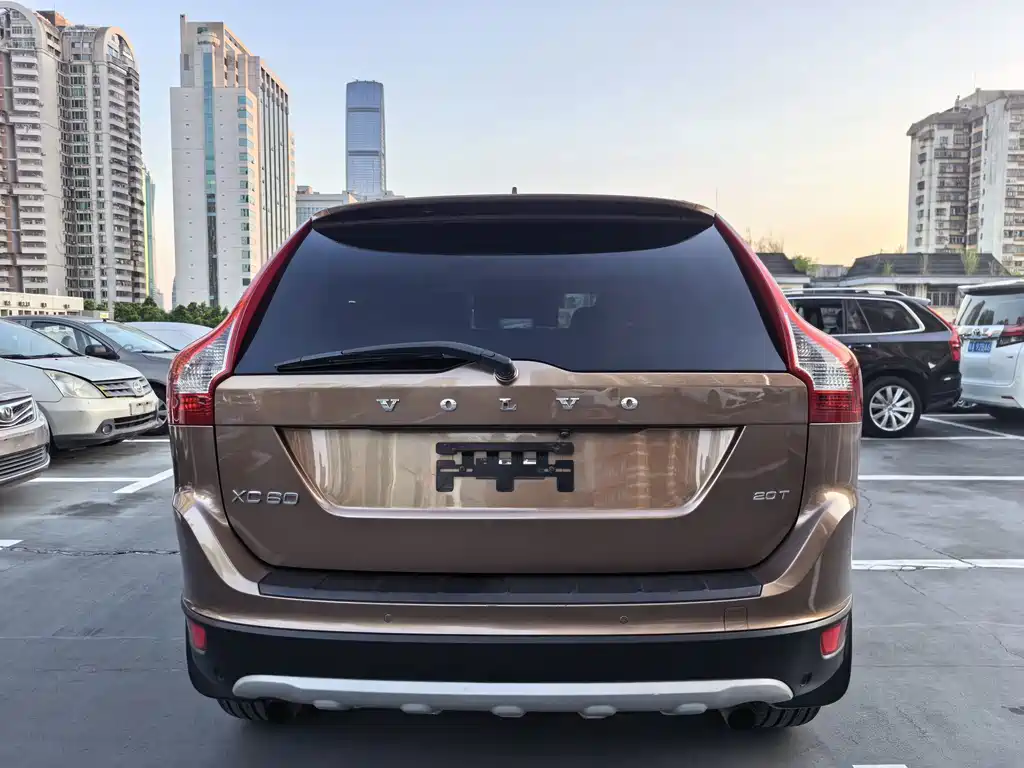 Volvo XC60 (Import) — миниатюра 5