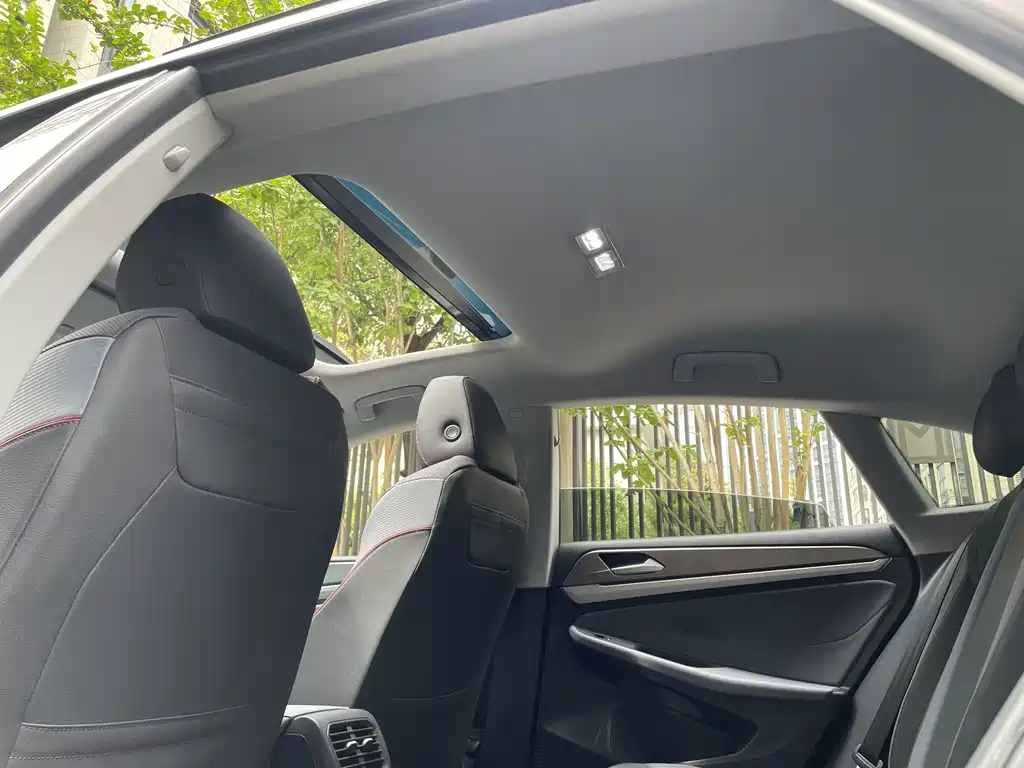 Volkswagen Lamando — миниатюра 8