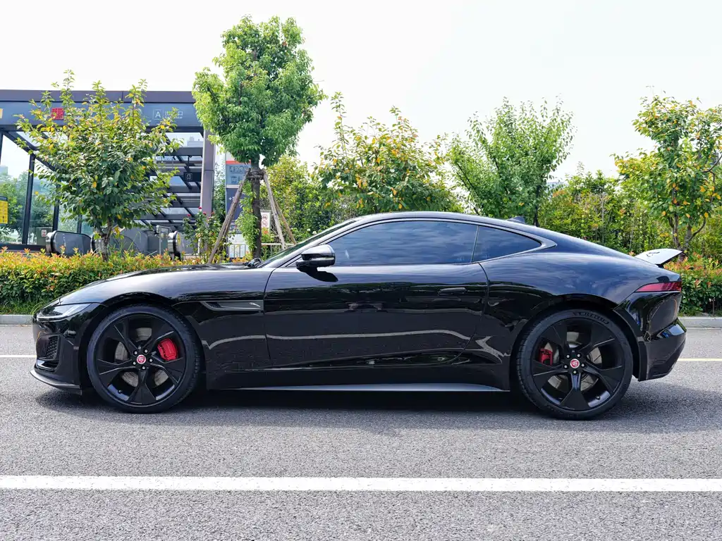 Jaguar F-TYPE — миниатюра 3