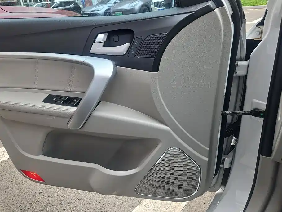 Geely Emgrand 2016 1.5L MT Luxury