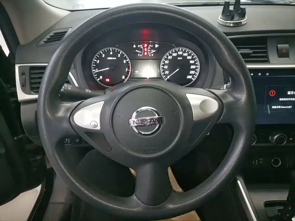 Nissan Sylphy — миниатюра 11