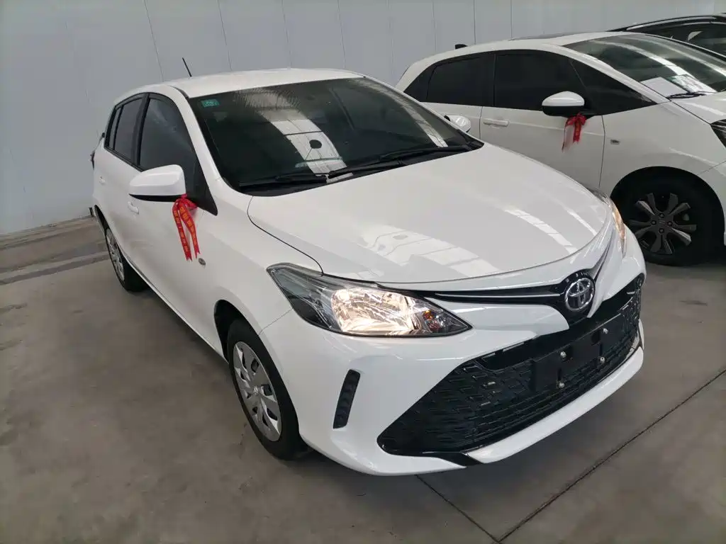 Toyota Vios FS — миниатюра 4