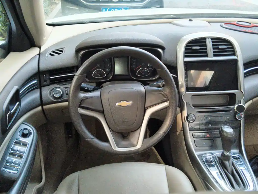 Chevrolet Malibu — миниатюра 7