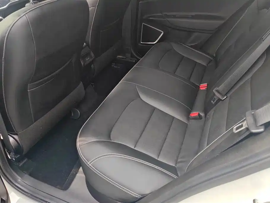 GEELY AUTOMOBILE EMGRAND GL