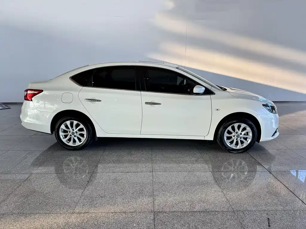 Nissan Sylphy — миниатюра 2