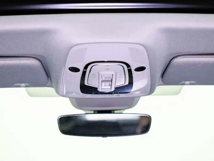 Audi A6L — миниатюра 19