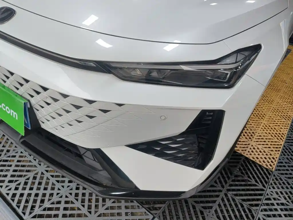 Changan UNI-V — миниатюра 24