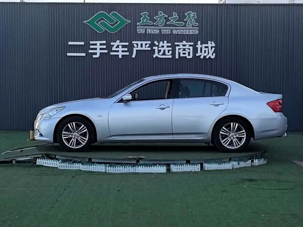Infiniti G — миниатюра 14