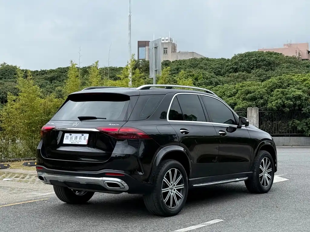 MERCEDES-BENZ GLE
