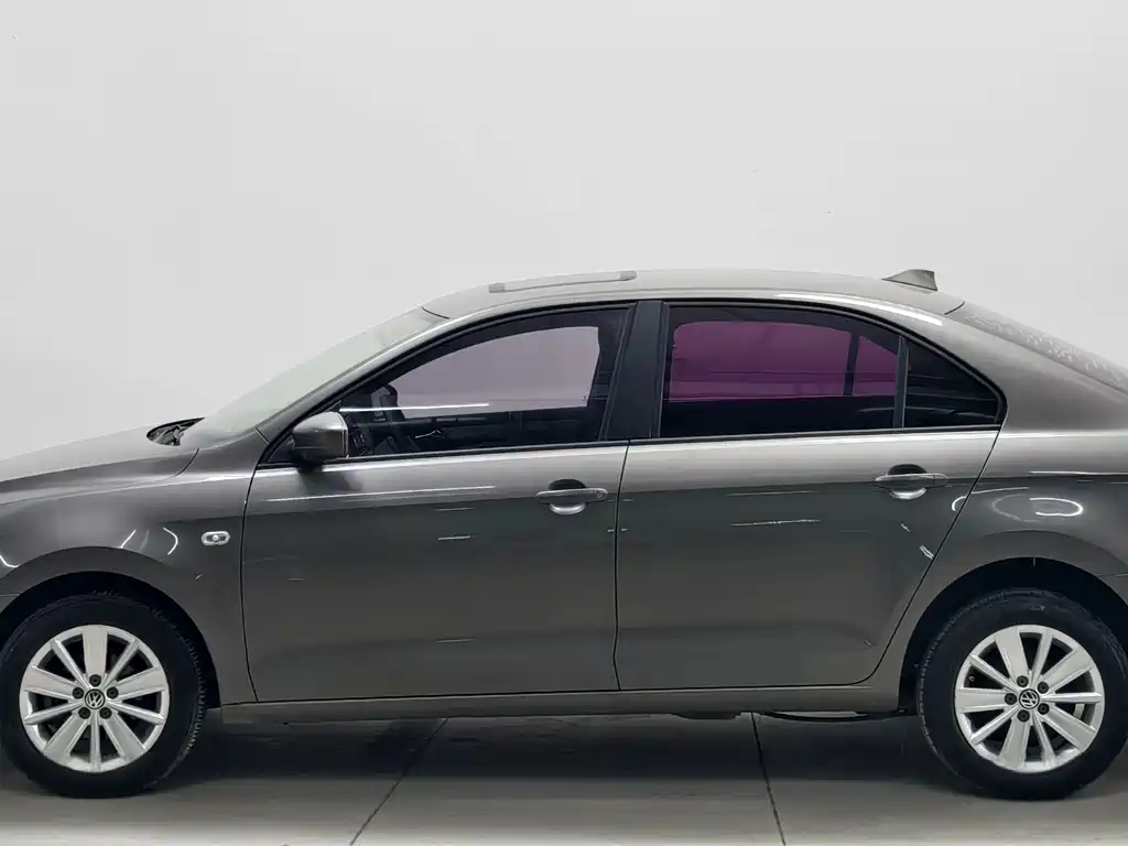 Volkswagen Jetta — миниатюра 7