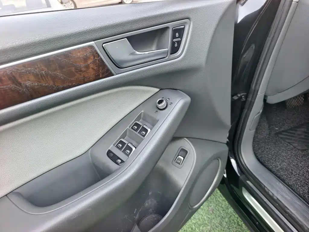 Audi Q5 — миниатюра 10