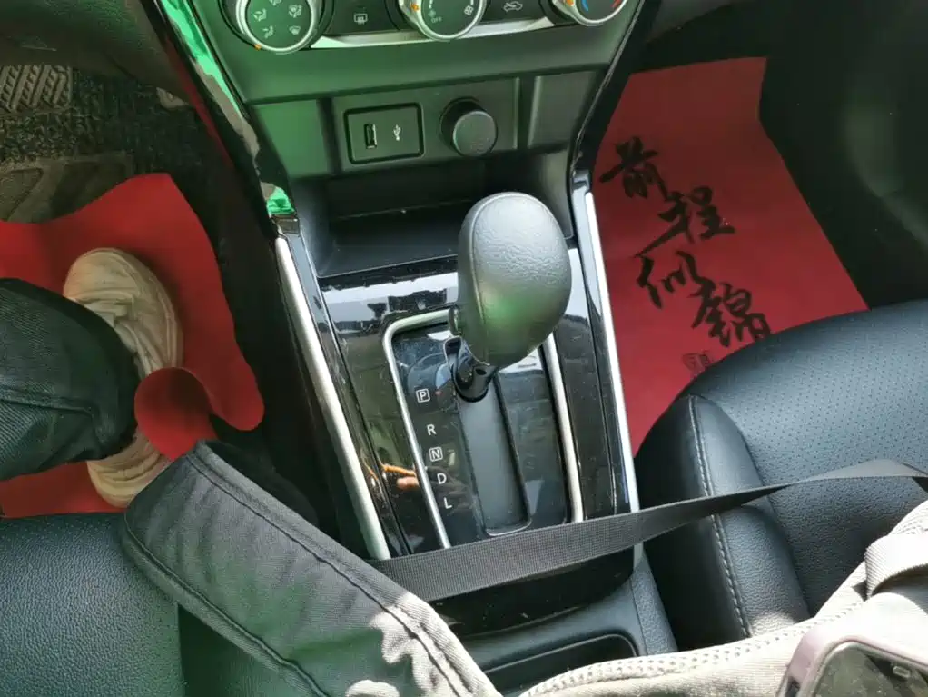 Nissan Sylphy — миниатюра 14